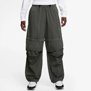 Nike Tech $150 Woven Zip Off Shorts Pants Sequoia Loose Fit HJ2948-355 Small NWT
